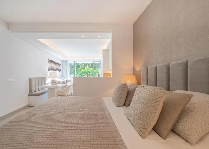 Puente Apartment *